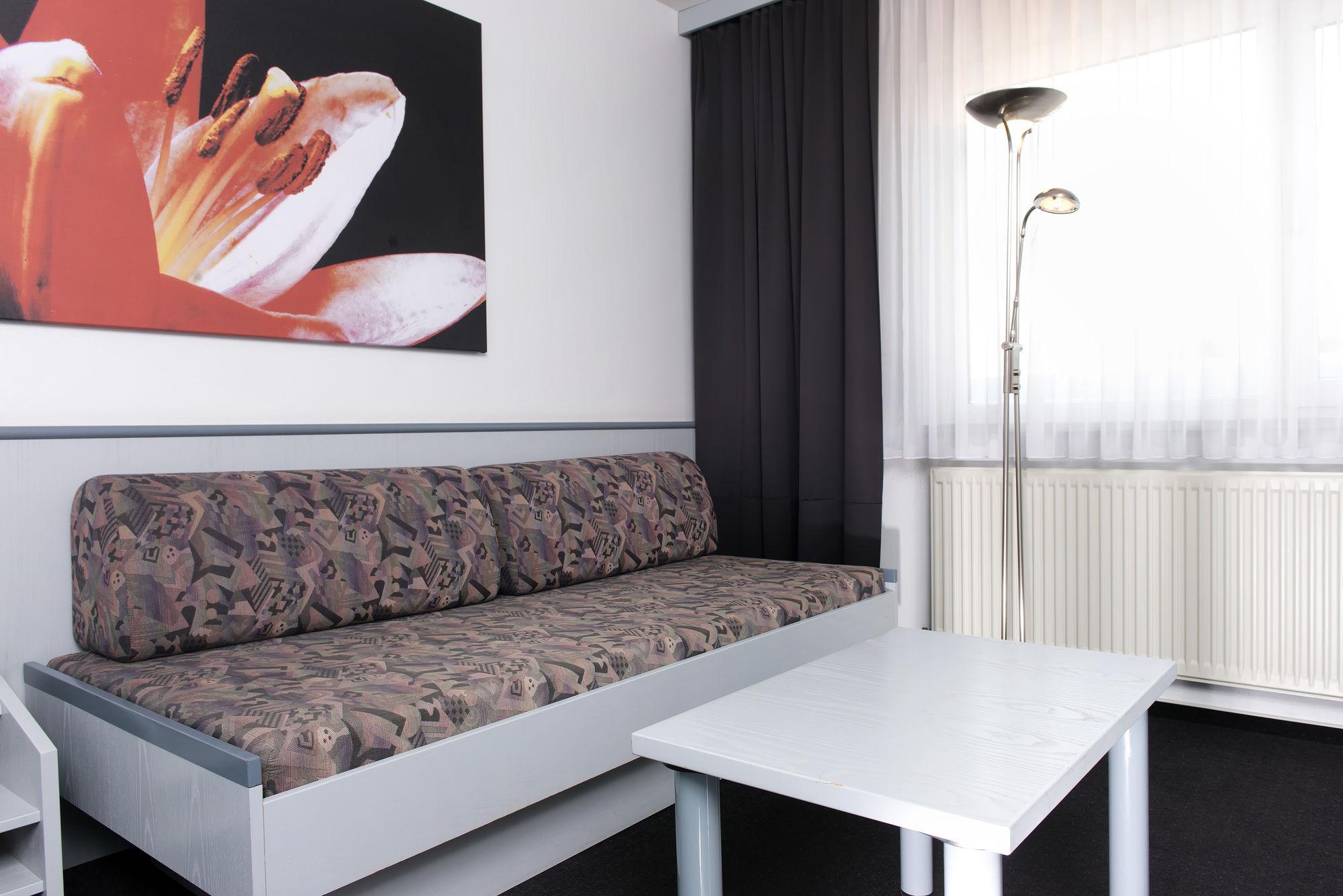 Good Morning + Bad Oldesloe Hotell Eksteriør bilde